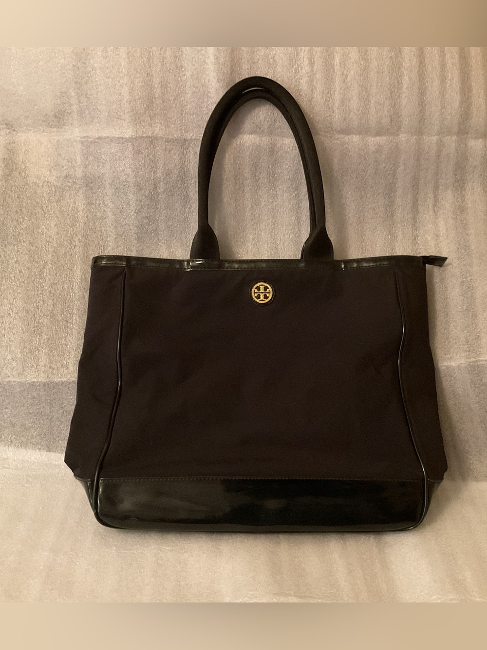 Tory Burch Retired Oversized Structured Nylon Patent Leather Zip Work Tote Black